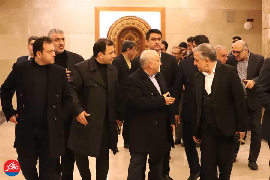 «اشتغال پایدار» و «تأمین انرژی» اولویت دولت است