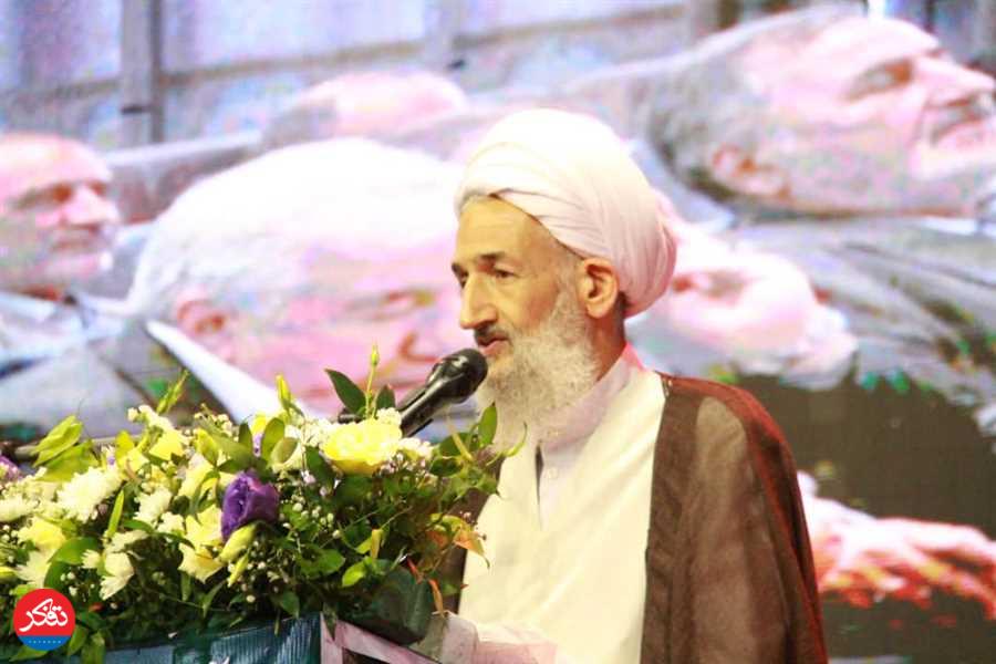 اولین معلم بشری خداوند است