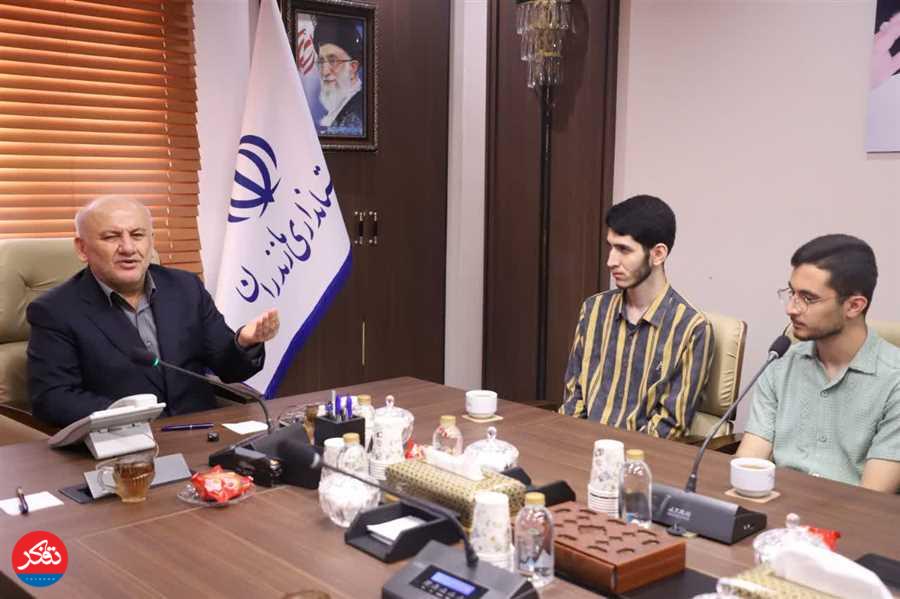 دیدار استاندار مازندران با تکرقمیهای کنکور 1404