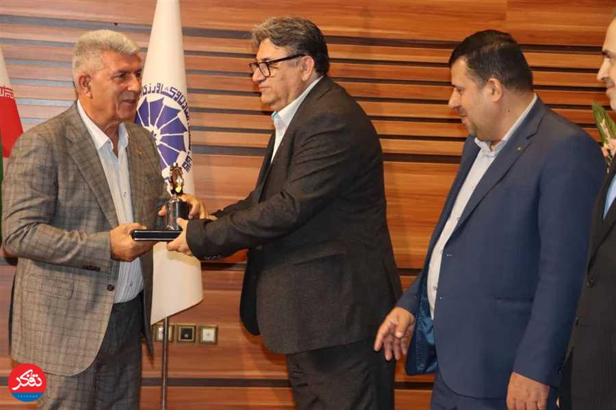 تجلیل از واحدهای برتر تولیدی و صنعتی مازندران